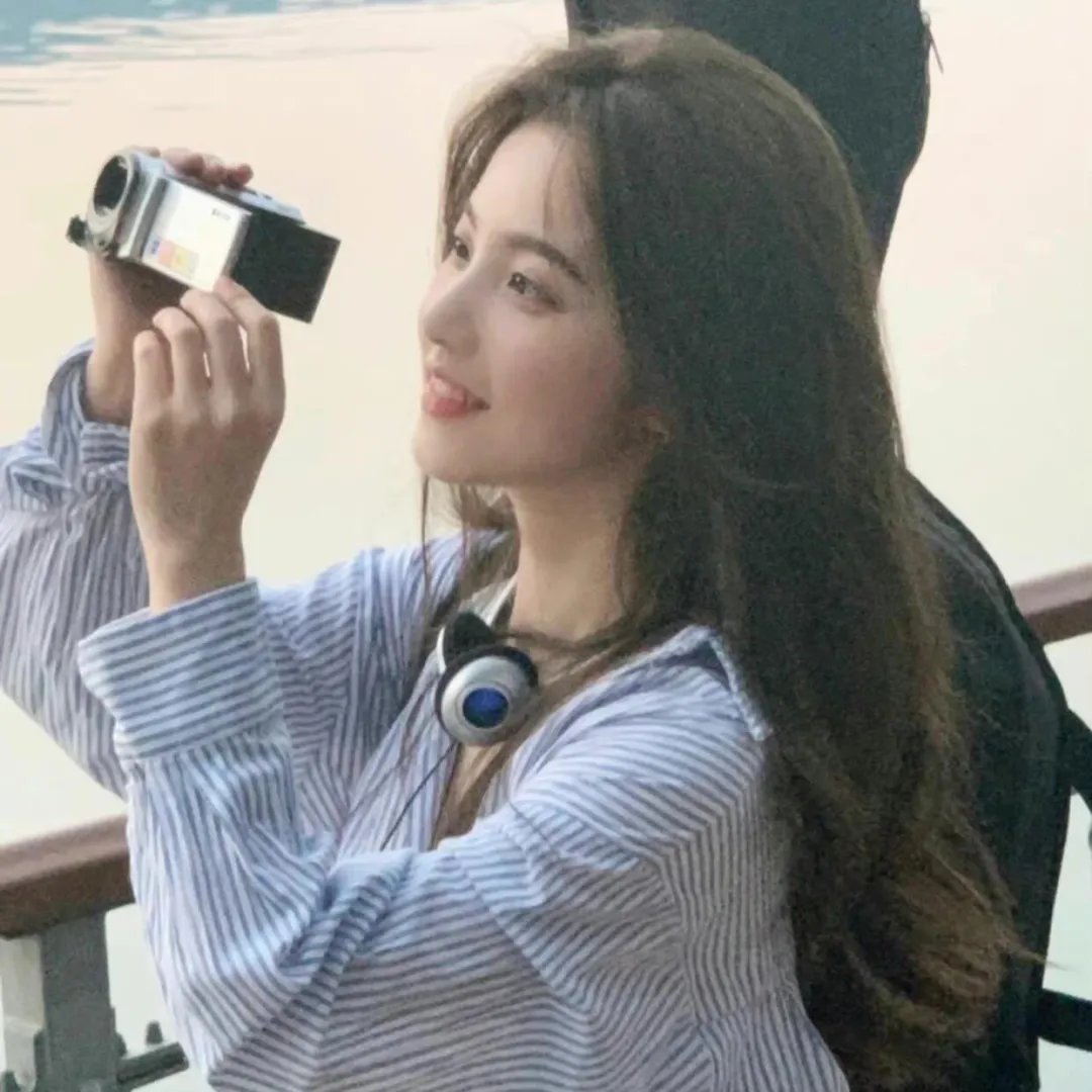 莎拉波莉家庭诗篇