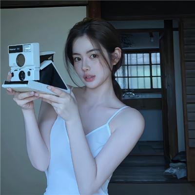 穿成公主，她玩转朝堂做女帝